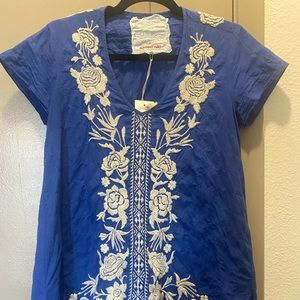 Johnny Was shirt. blue with cream colored embroidery